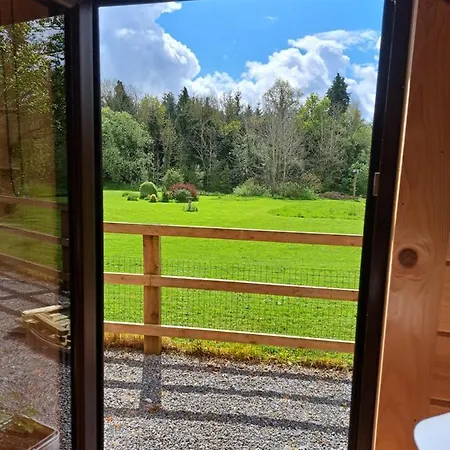 شاليه Desart School Garden