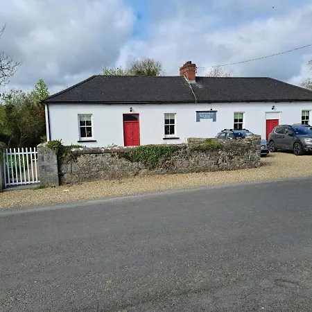 Шале Desart School Garden Килкенни