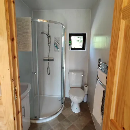 شاليه Desart School Garden كيلكيني