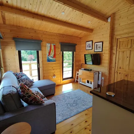 Desart School Garden شاليه *