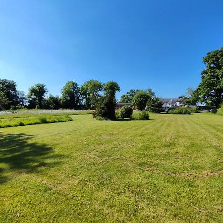 Desart School Garden شاليه *