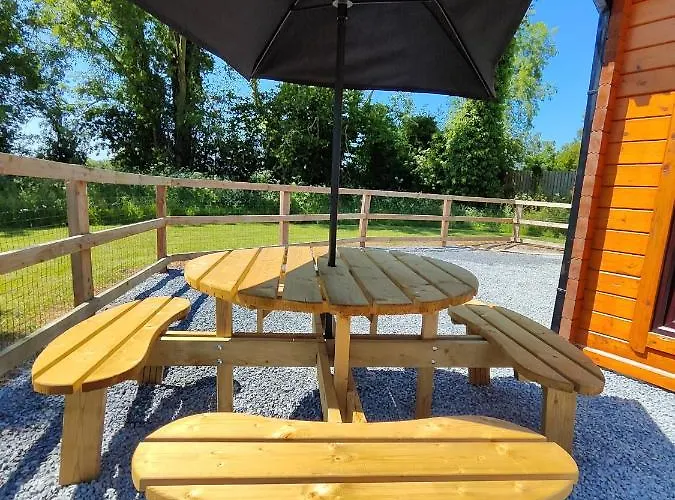 Desart School Garden Шале