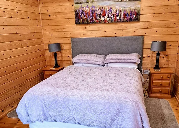 Шале Desart School Garden *